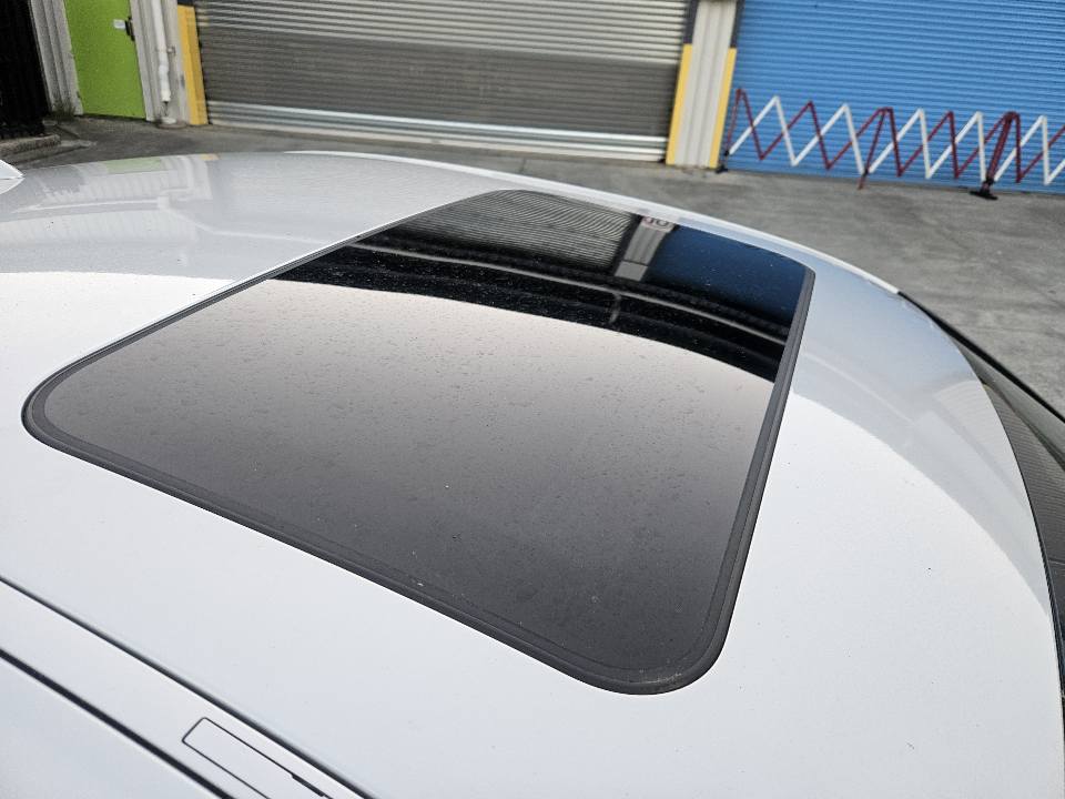 2013 BMW 320i sport f30 14.jpg